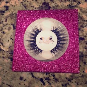 100% Siberian Mink lashed